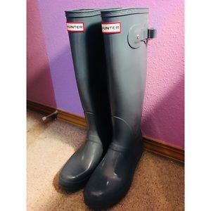 HUNTER BOOTS